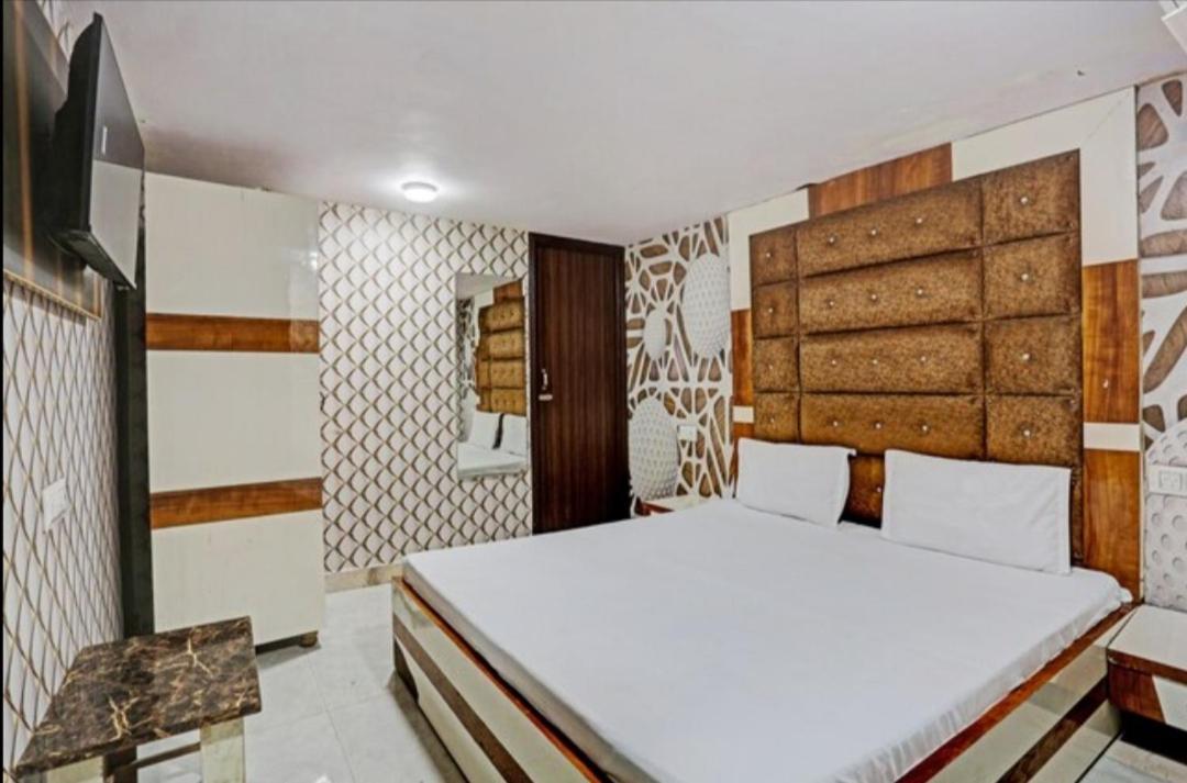 Hotel Mishra Residency Amritsar Esterno foto